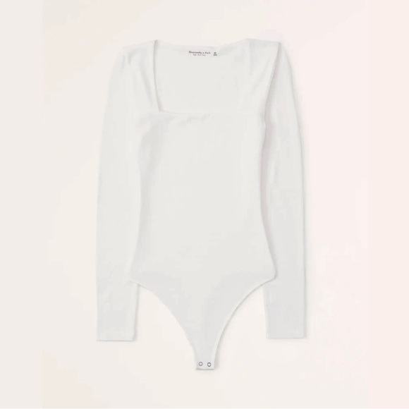 ❌SOLD❌ (NWOT) A&F Square Neck Long Sleeve Bodysuit - Picture 3 of 8